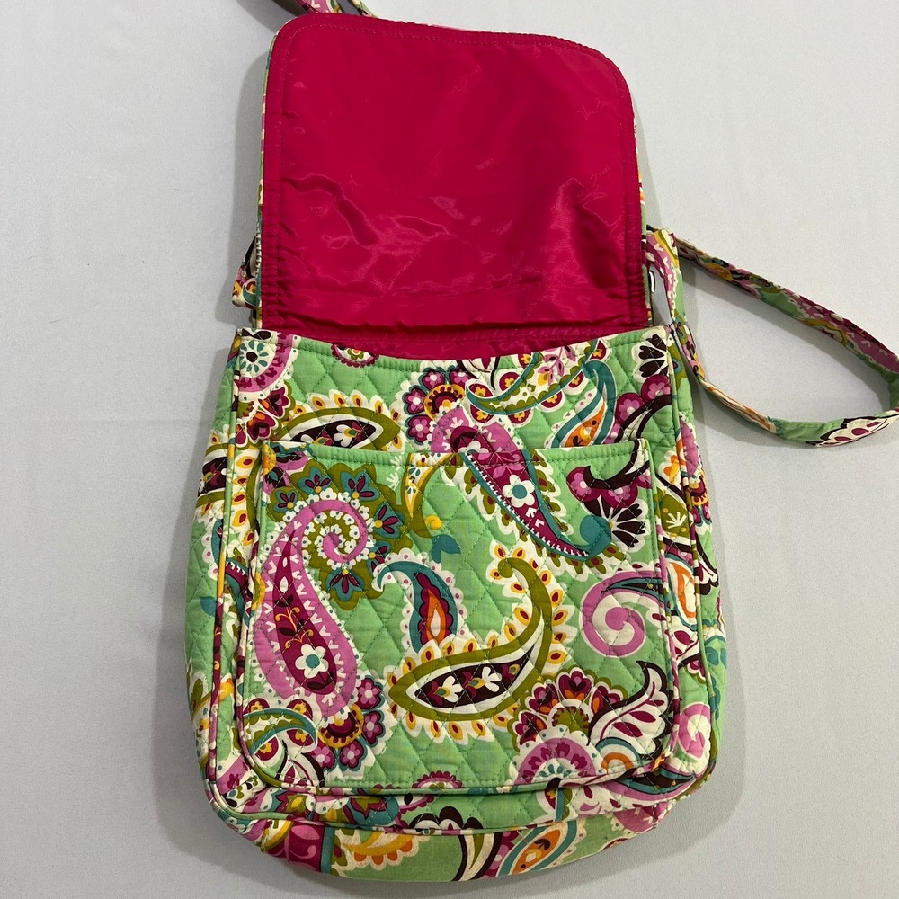 Vera Bradley Tutti Frutti Mailbag Crossbody Bag Quilted Green Pink Paisley - Picture 3 of 15